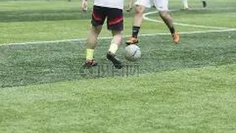 王力宏直播剃须引百万观众围观，课程销售破百万