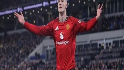 “罗马诺：沙德考虑引援阿德耶米替代者，阿德耶米或离队”